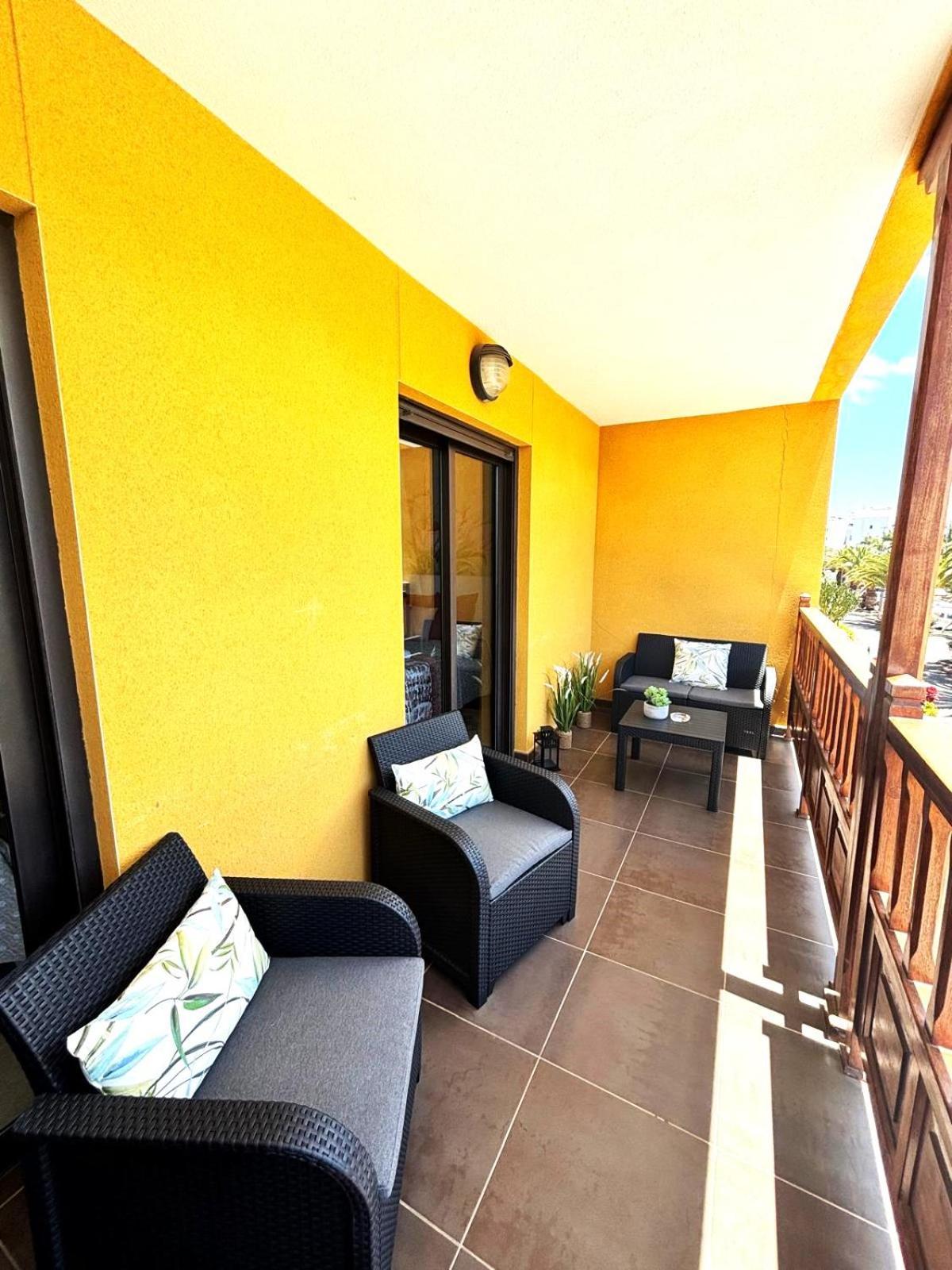 Ojos Del Oceano Apartment Palm-mar Exterior photo